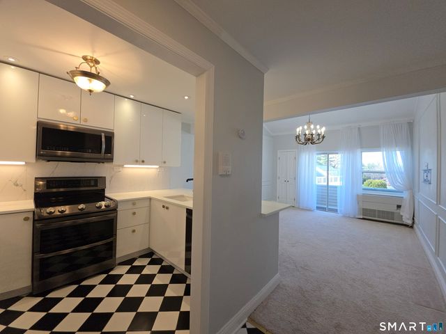 163 South Street 85, Danbury, CT 06810