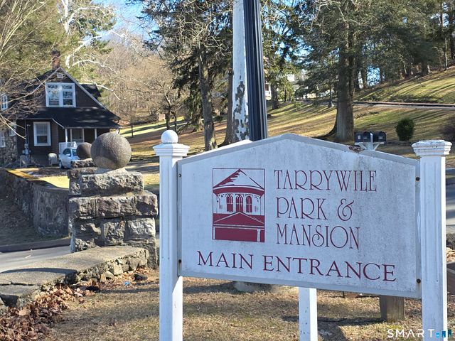 163 South Street 85, Danbury, CT 06810