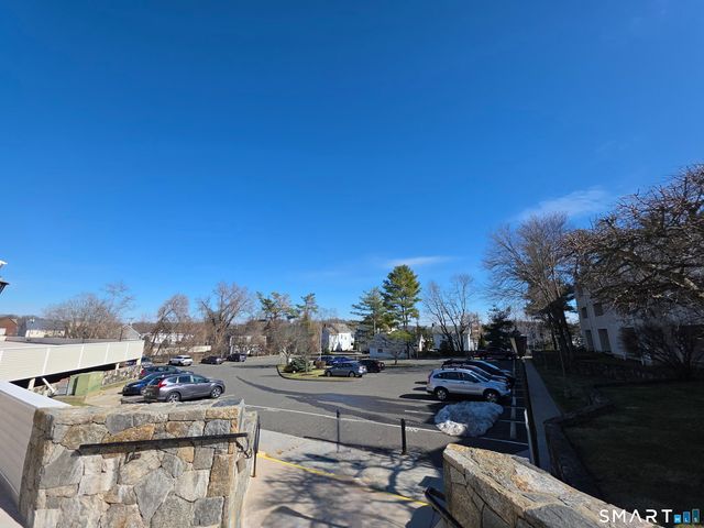 163 South Street 85, Danbury, CT 06810