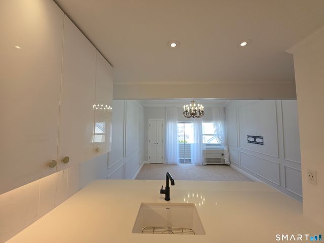 163 South Street 85, Danbury, CT 06810