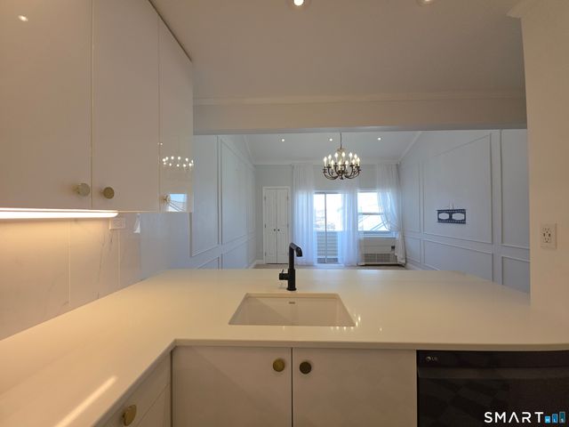 163 South Street 85, Danbury, CT 06810