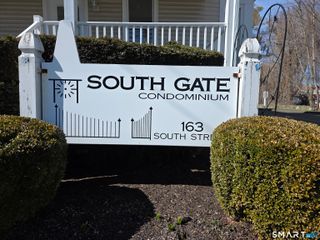 163 South Street 85, Danbury, CT 06810