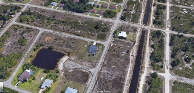 715 Shrine ST, Lehigh Acres, FL 33972