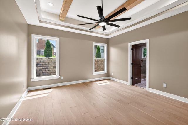17610 Fox Spring Way, Louisville, KY 40245