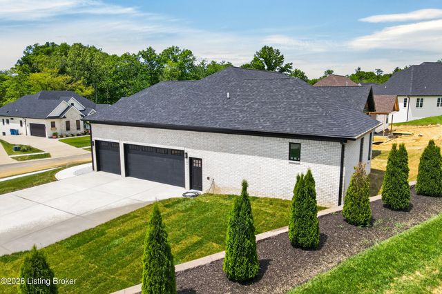 17610 Fox Spring Way, Louisville, KY 40245
