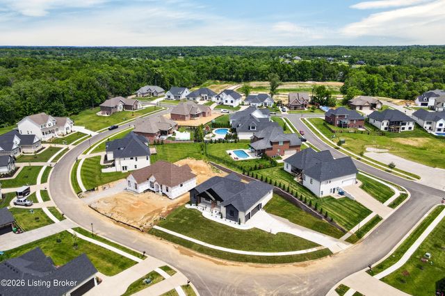 17610 Fox Spring Way, Louisville, KY 40245