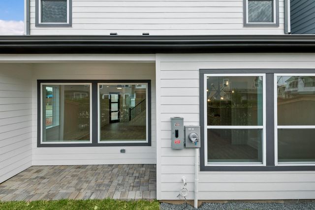 16038 Hayes Park Drive, Houston, TX 77079