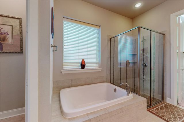 112 Spear Court, Irving, TX 75063