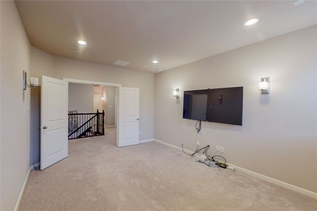 112 Spear Court, Irving, TX 75063
