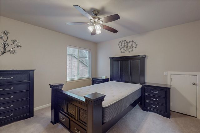 112 Spear Court, Irving, TX 75063