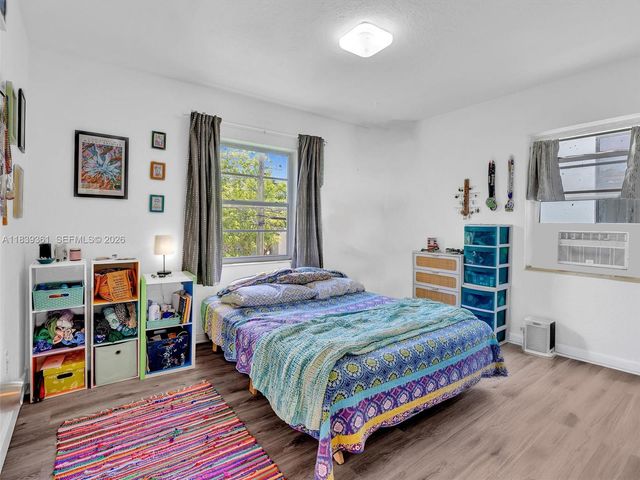 3210 E Elizabeth St, Miami, FL 33133