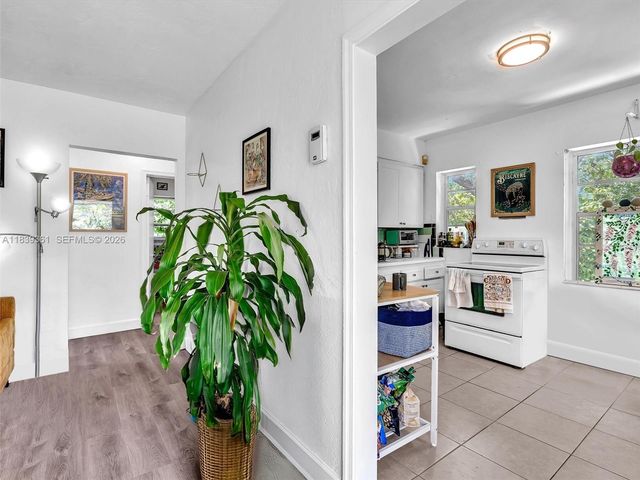 3210 E Elizabeth St, Miami, FL 33133