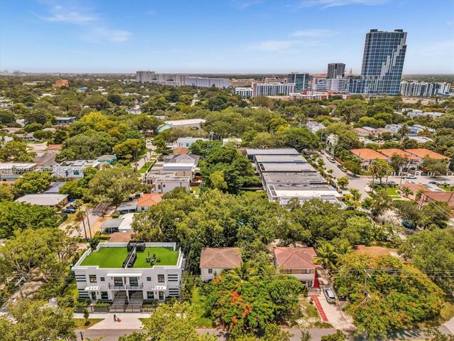 3210 E Elizabeth St, Miami, FL 33133