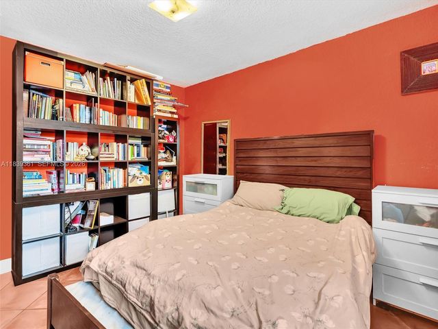 3210 E Elizabeth St, Miami, FL 33133