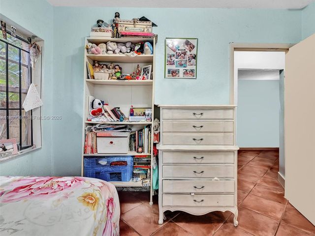 3210 E Elizabeth St, Miami, FL 33133