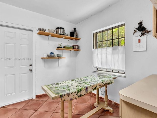 3210 E Elizabeth St, Miami, FL 33133