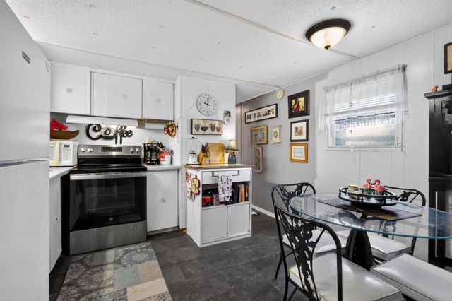 12375 S Military Trail 90, Boynton Beach, FL 33436