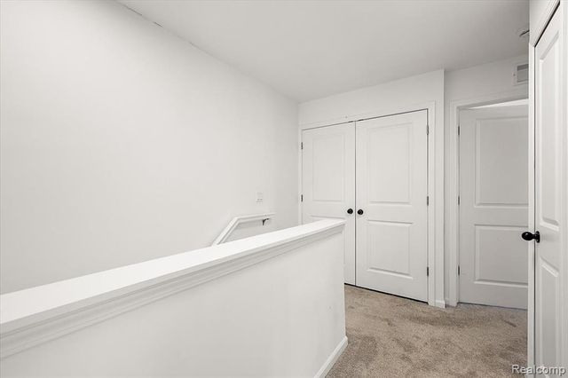 3927 Trailway Commons Circle, Auburn Hills, MI 48326