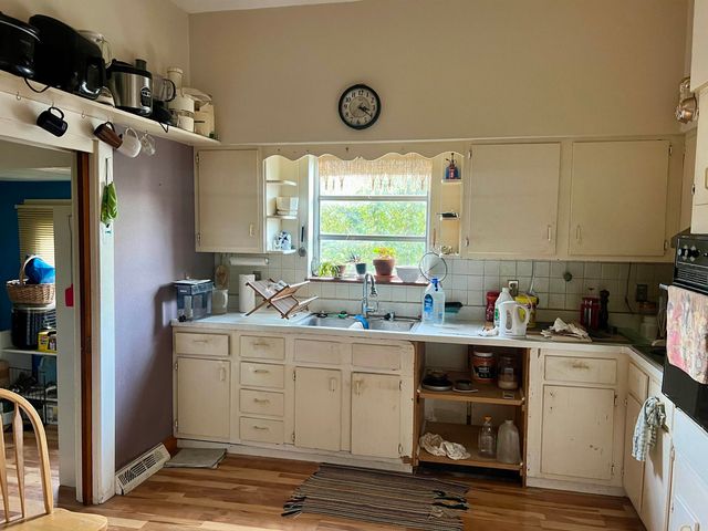 1902 12th Avenue, Huntington, WV 25701