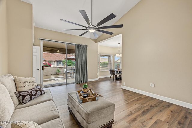 13706 W SKY HAWK Drive, Sun City West, AZ 85375