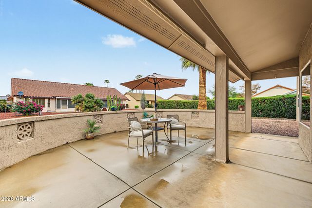 13706 W SKY HAWK Drive, Sun City West, AZ 85375
