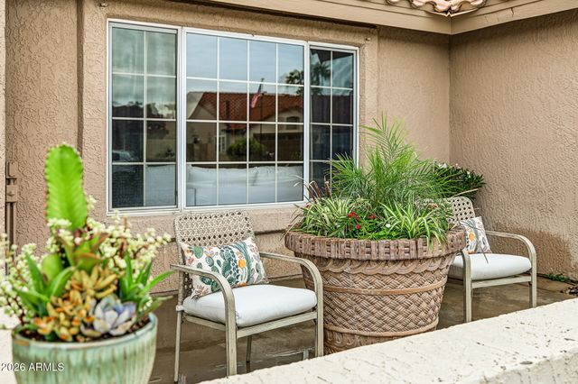 13706 W SKY HAWK Drive, Sun City West, AZ 85375
