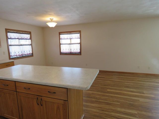 472 Jones Drive, Randolph, WI 53956