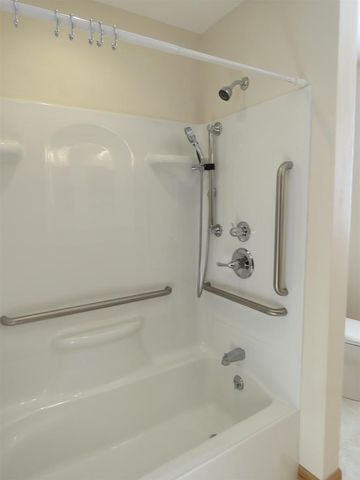 472 Jones Drive, Randolph, WI 53956