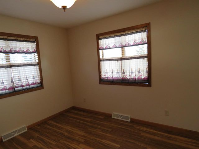 472 Jones Drive, Randolph, WI 53956