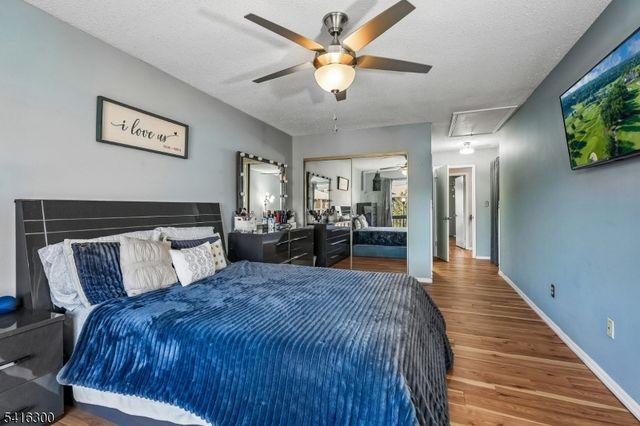 130 Kingsberry Dr, Franklin Twp., NJ 08873