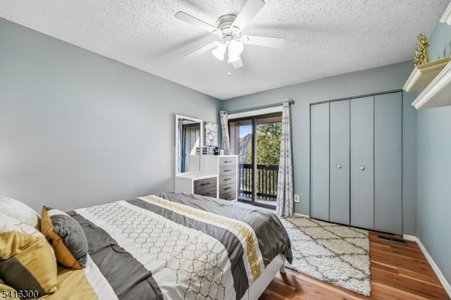 130 Kingsberry Dr, Franklin Twp., NJ 08873