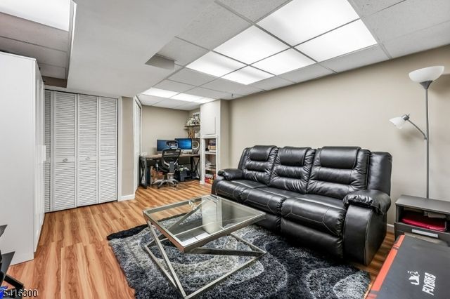 130 Kingsberry Dr, Franklin Twp., NJ 08873