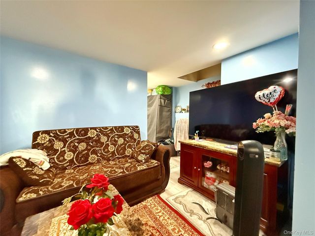 114-27 135th Street, South Ozone Park, NY 11420