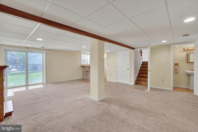 131 SWITCHPOINT DR, Stewartstown, PA 17363