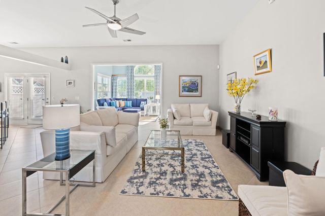 3907 Bay Pines Ct., North Myrtle Beach, SC 29582