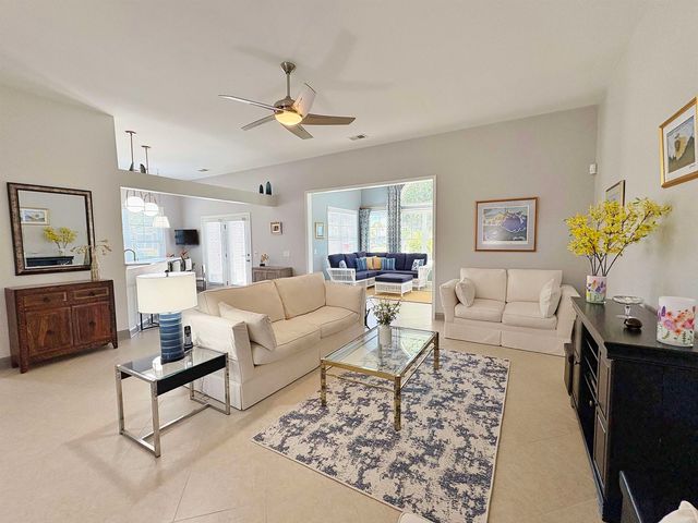 3907 Bay Pines Ct., North Myrtle Beach, SC 29582