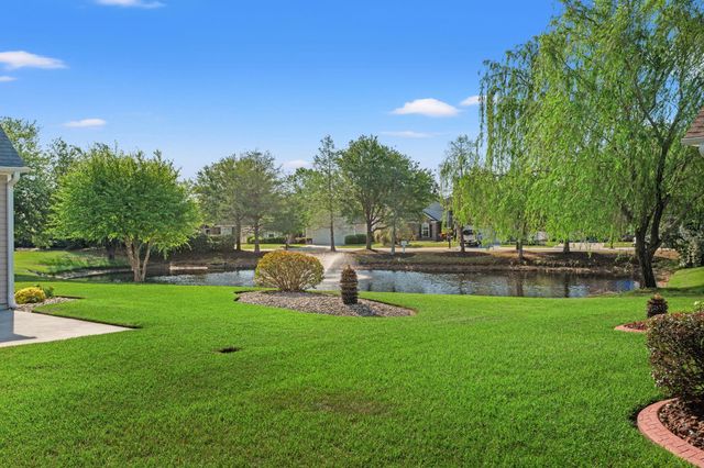 3907 Bay Pines Ct., North Myrtle Beach, SC 29582
