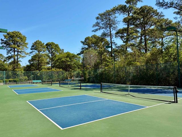 3907 Bay Pines Ct., North Myrtle Beach, SC 29582
