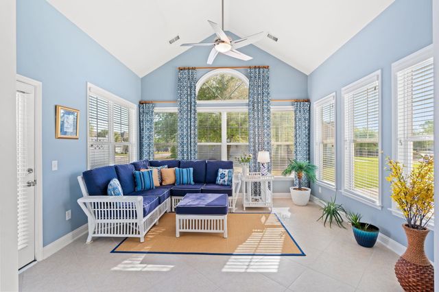 3907 Bay Pines Ct., North Myrtle Beach, SC 29582