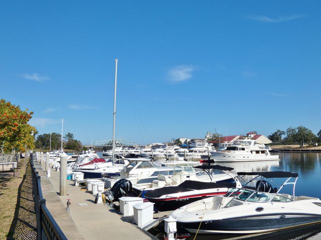 3907 Bay Pines Ct., North Myrtle Beach, SC 29582