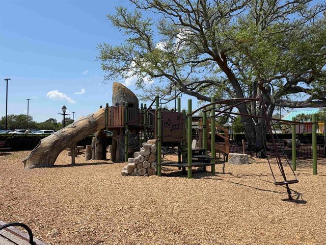 3907 Bay Pines Ct., North Myrtle Beach, SC 29582