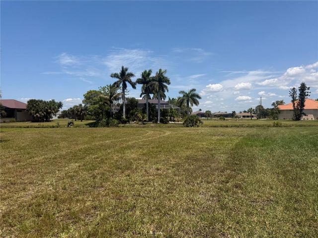 16201 CAYMAN LANE, Punta Gorda, FL 33955