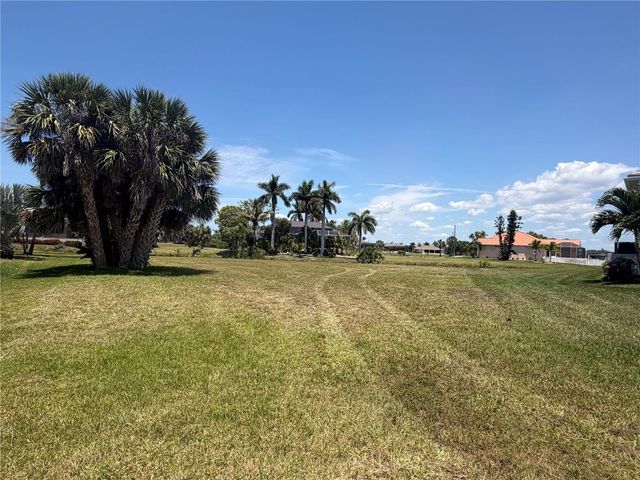 16201 CAYMAN LANE, Punta Gorda, FL 33955