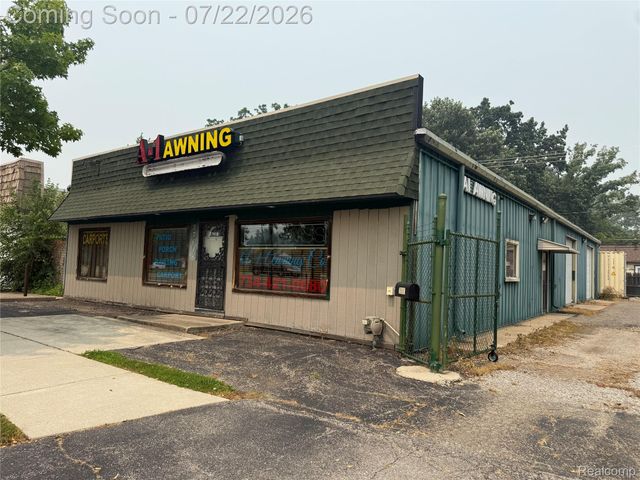 27618 Warren Road, Westland, MI 48185