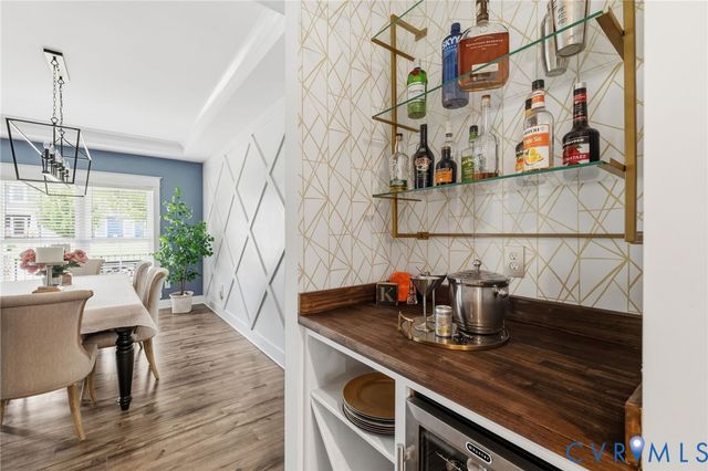 6978 Carden Park Dr, Moseley, VA 23120