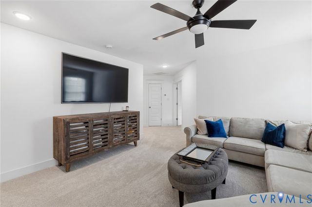 6978 Carden Park Dr, Moseley, VA 23120