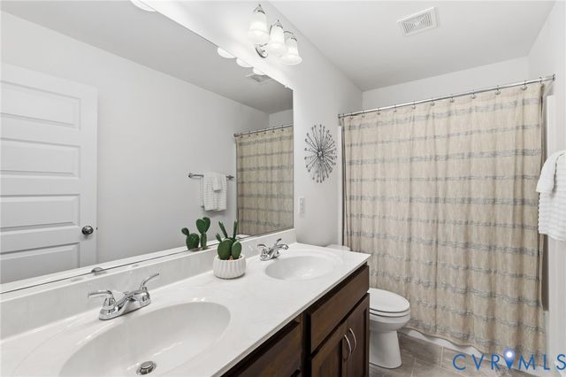 6978 Carden Park Dr, Moseley, VA 23120