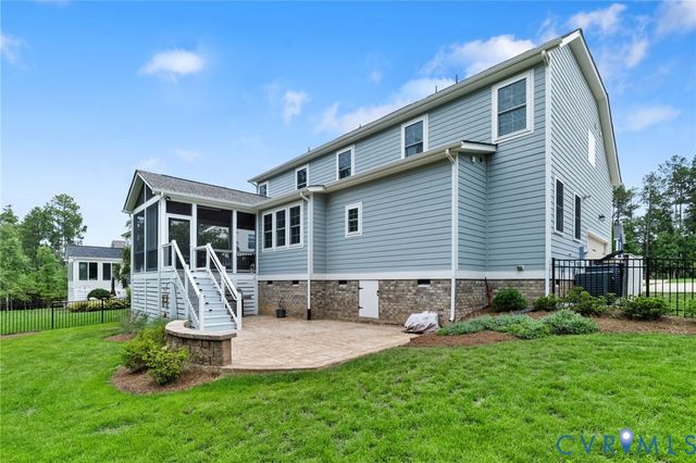 6978 Carden Park Dr, Moseley, VA 23120
