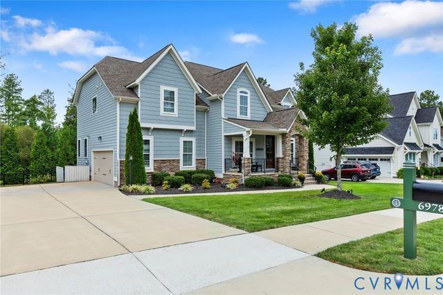 6978 Carden Park Dr, Moseley, VA 23120
