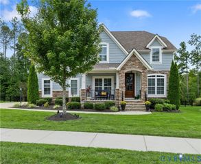 6978 Carden Park Dr, Moseley, VA 23120
